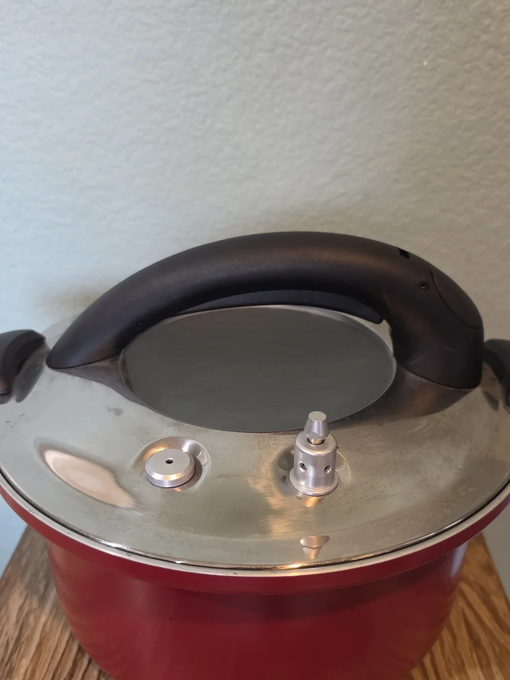 Gordon Ramsey Flavor Pro Fast Cooking System pot 6 qt induction safe Red Color